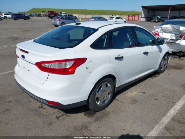 1FADP3E25EL330544 Ford FOCUS S