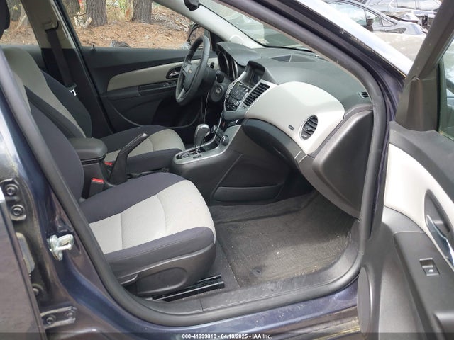 1G1PA5SHXE7345426 Chevrolet Cruze Ls Auto