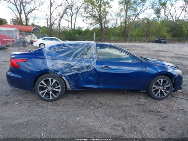 1N4AA6AP9JC369106 Nissan Maxima 3.5 Sv