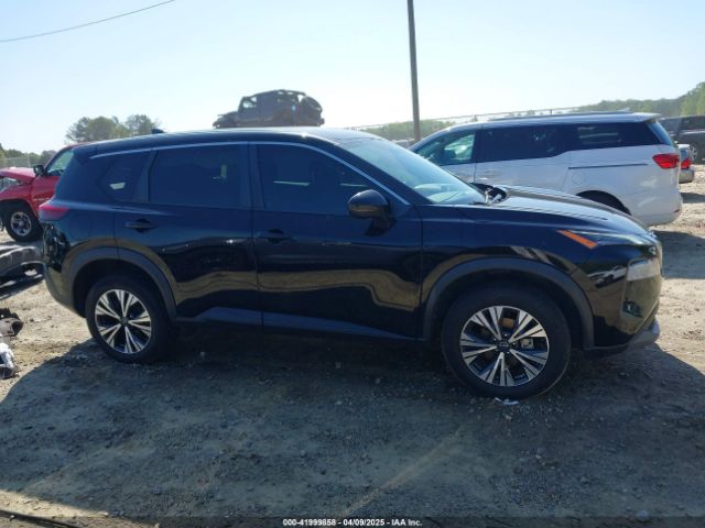 5N1BT3BB2NC691761 Nissan Rogue Sv Intelligent Awd
