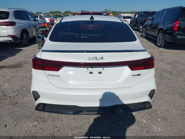3KPF54ADXRE714906 KIA Forte Gt-line