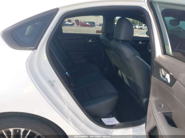 3KPF54ADXRE714906 KIA Forte Gt-line