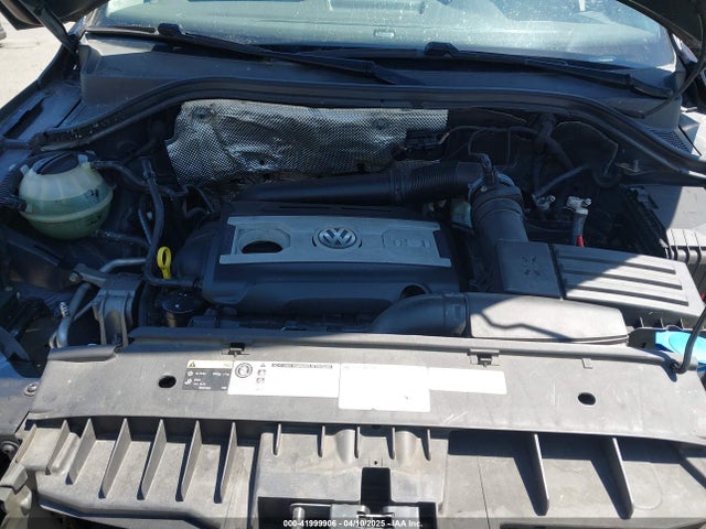 WVGAV7AX5HK023196 Volkswagen Tiguan 2.0t/2.0t S