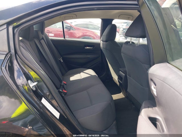 JTDEPRAE6LJ035995 Toyota COROLLA LE