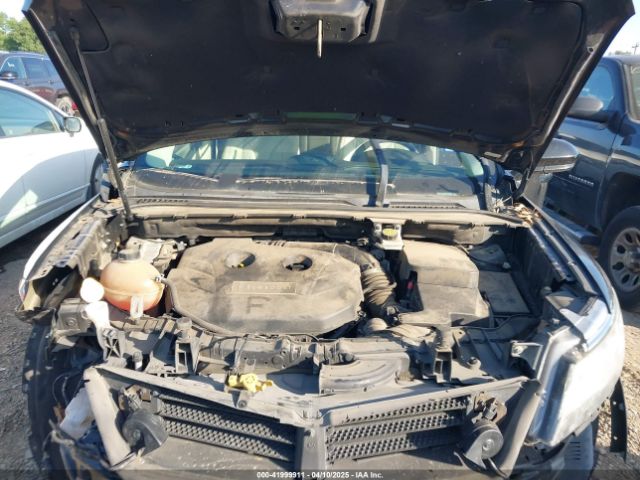 5LMCJ1C96HUL33651 Lincoln Mkc Premiere