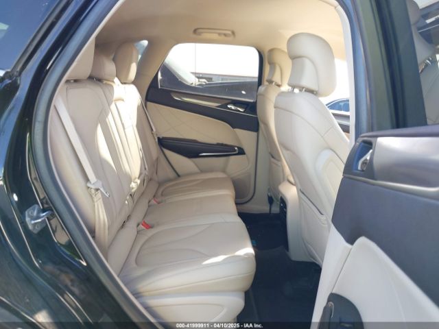 5LMCJ1C96HUL33651 Lincoln Mkc Premiere