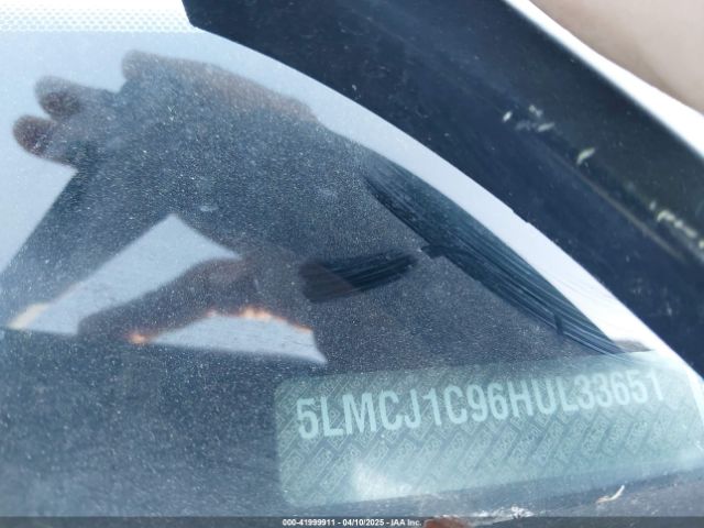 5LMCJ1C96HUL33651 Lincoln Mkc Premiere