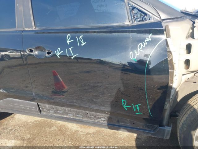 3N1CP5CU5KL506114 Nissan KICKS SV