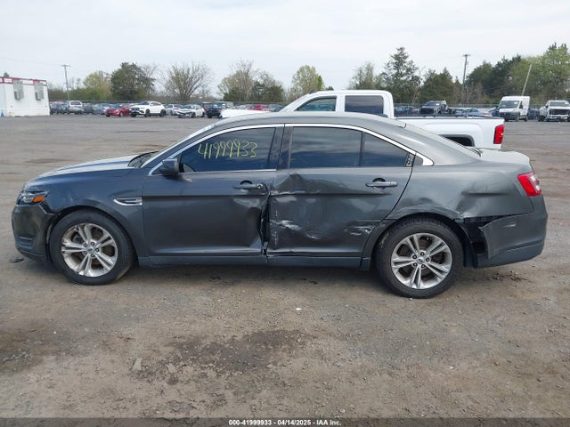 1FAHP2E83GG148773 Ford TAURUS SEL