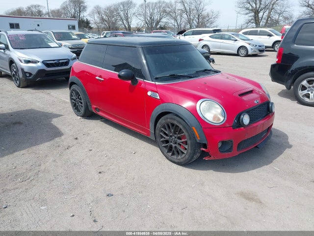 2010 MINI JOHN COOPER WORKS WMWMF9C56ATF97862