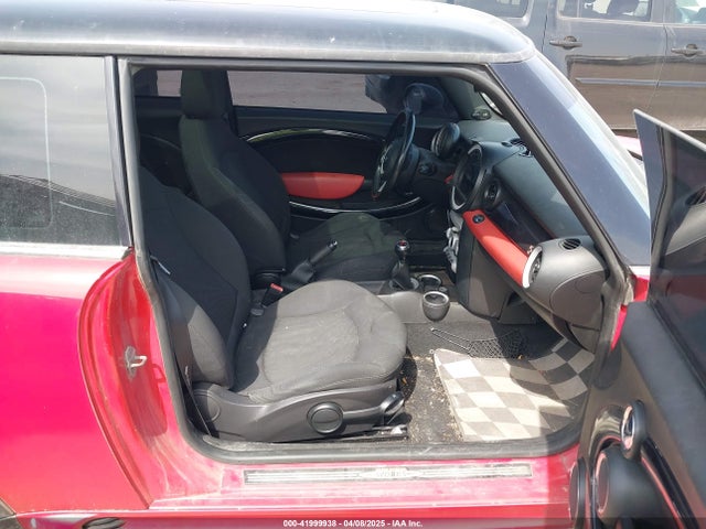 2010 MINI JOHN COOPER WORKS WMWMF9C56ATF97862 Photo 4