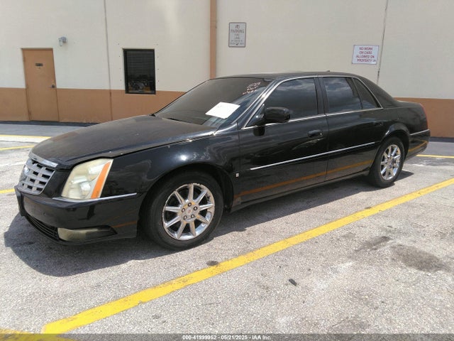 2010 CADILLAC DTS 1G6KD5EY8AU106072 Photo 1