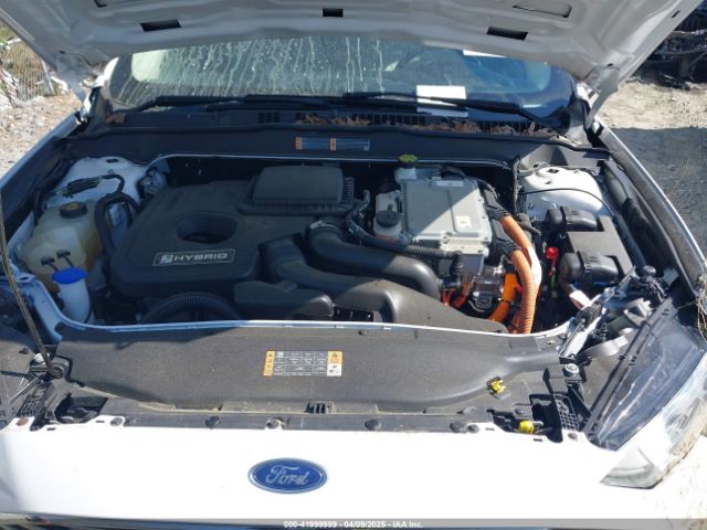 3FA6P0UU0JR278827 Ford Fusion Hybrid S