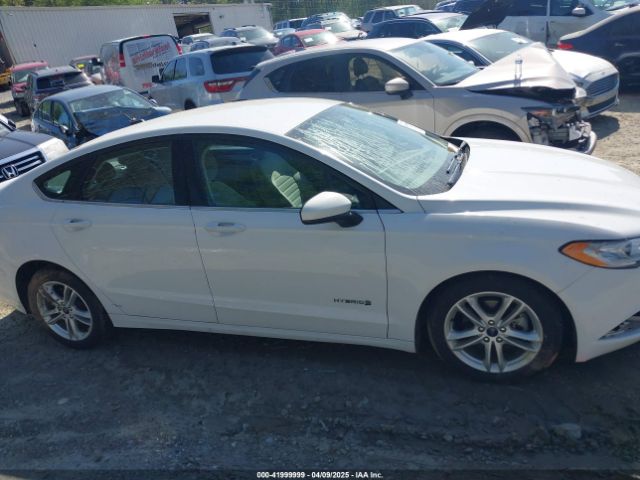 3FA6P0UU0JR278827 Ford Fusion Hybrid S