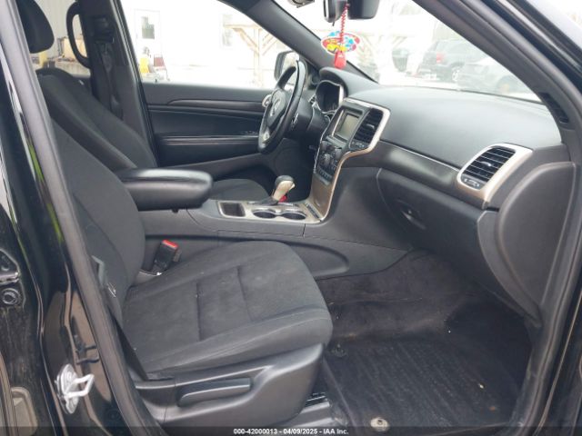 1C4RJFAG1HC962725 Jeep Grand Cherokee Laredo 4x4