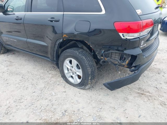 1C4RJFAG1HC962725 Jeep Grand Cherokee Laredo 4x4