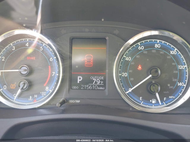 5YFBURHE7HP644369 Toyota COROLLA LE