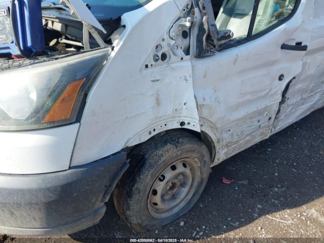 1FTNR2CM6FKA22863 Ford Transit-250