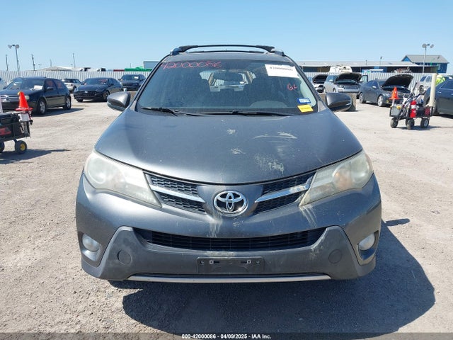 JTMYFREV8FD056862 Toyota Rav4 Limited