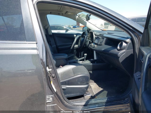 JTMYFREV8FD056862 Toyota Rav4 Limited