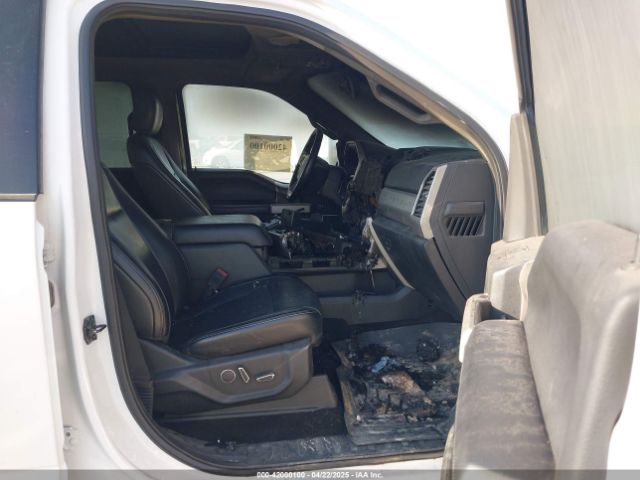 1FT7W2BT2KEC22660 Ford F-250 Lariat