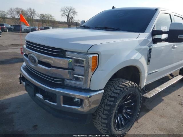 1FT7W2BT2KEC22660 Ford F-250 Lariat