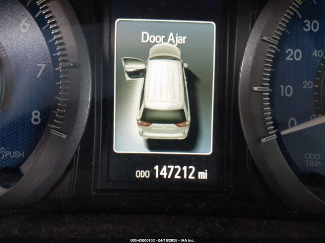 5TDYK3DCXFS617723 Toyota Sienna Xle Premium 8 Passenger