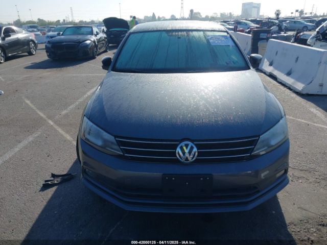 3VWD17AJ0GM386504 Volkswagen Jetta 1.8t Sport
