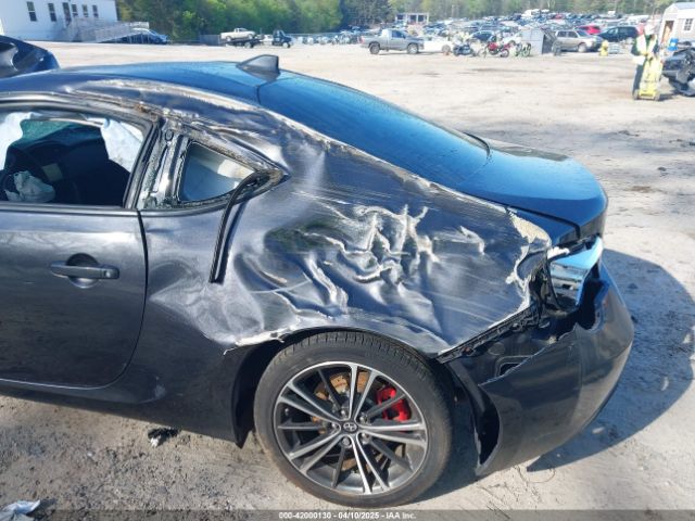 JF1ZNAA10F8707671 Scion FR-S