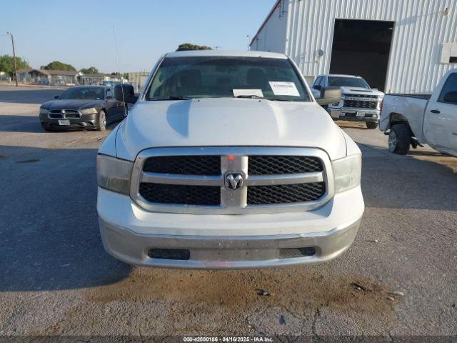 1C6RR7KG8KS520218 RAM 1500 Classic Tradesman  4x4 5'7 Box
