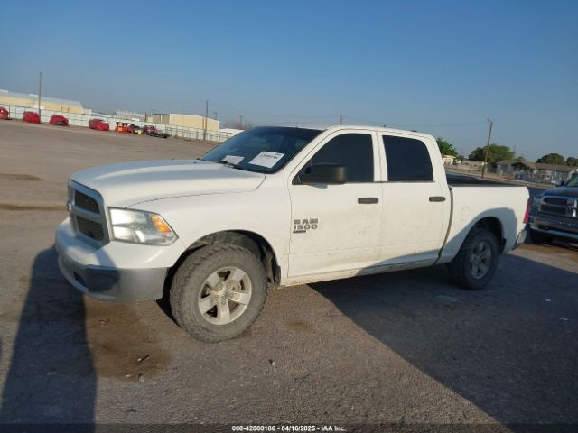 1C6RR7KG8KS520218 RAM 1500 Classic Tradesman  4x4 5'7 Box