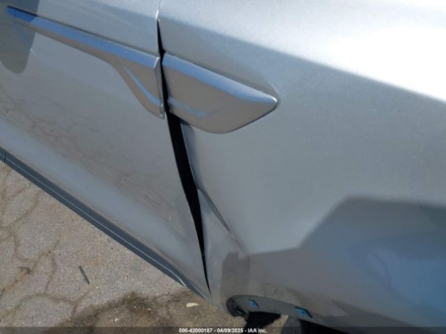 5XYRG4LC5MG021586 KIA SORENTO LX