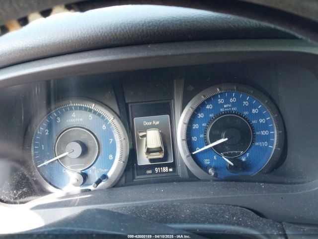 5TDKZ3DC6JS937924 Toyota Sienna Le 8 Passenger