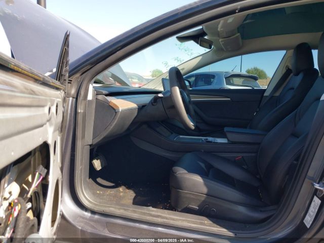 2023 TESLA MODEL 3 5YJ3E1EA2PF640289 Photo 4