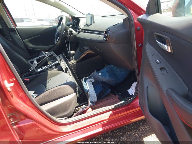 3MYDLBYV9JY316736 Toyota YARIS IA