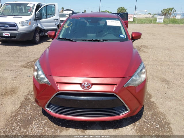 3MYDLBYV9JY316736 Toyota YARIS IA