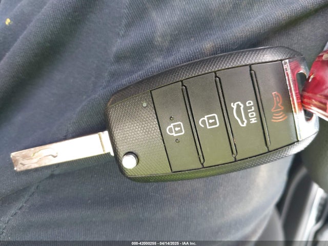 5XXGT4L38JG179861 KIA Optima Lx