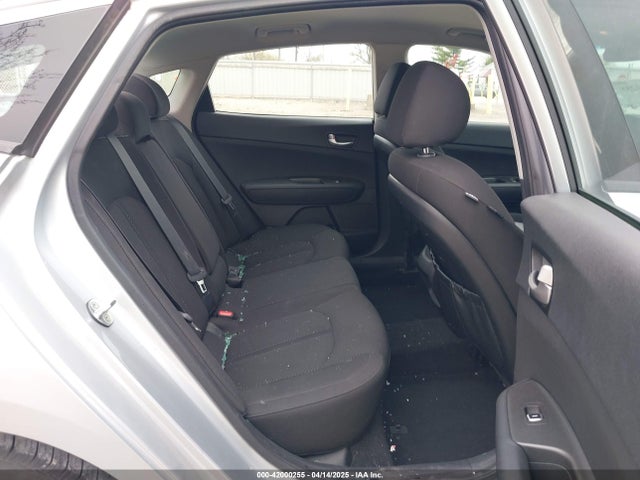 5XXGT4L38JG179861 KIA Optima Lx