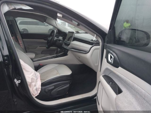 3C4NJDBB1NT216183 Jeep Compass Latitude 4x4