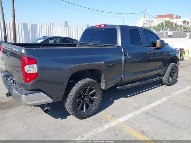 5TFRY5F15EX155641 Toyota Tundra Sr5 5.7l V8