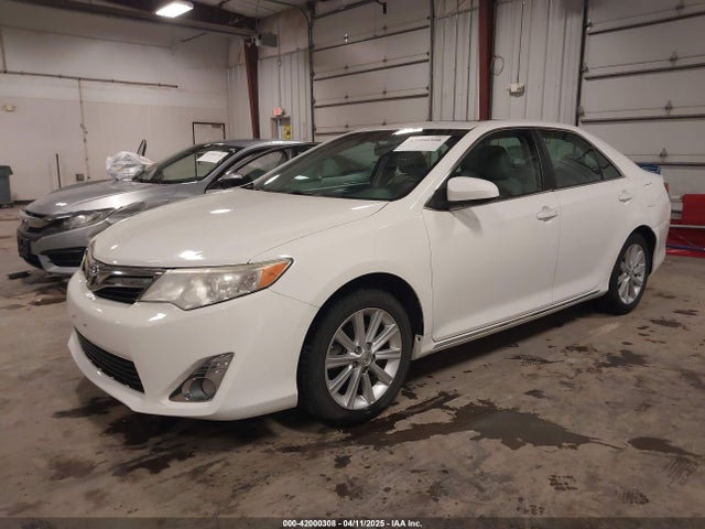 Toyota CAMRY XLE 2014 4T4BF1FK7ER414111 Image 2