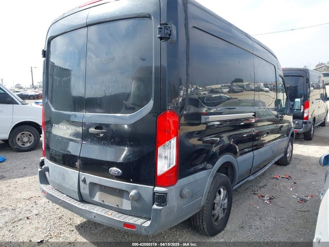 1FTYR2CM4FKA73033 Ford Transit-250