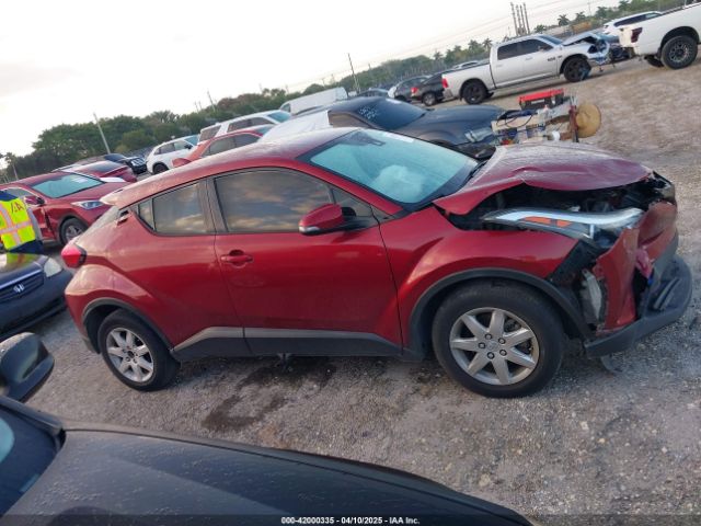 NMTKHMBX1KR070401 Toyota C-HR LE