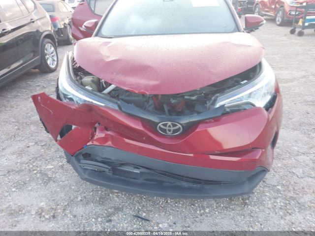 NMTKHMBX1KR070401 Toyota C-HR LE