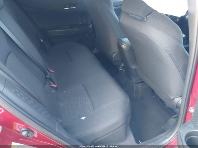 NMTKHMBX1KR070401 Toyota C-HR LE