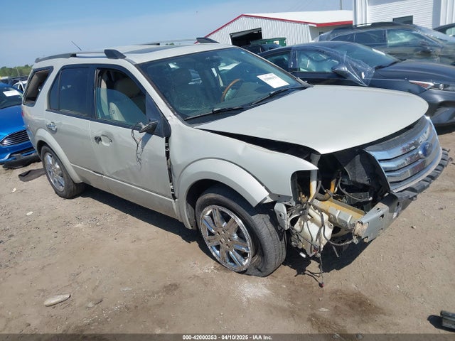 2008 FORD TAURUS X 1FMDK06W08GA28760