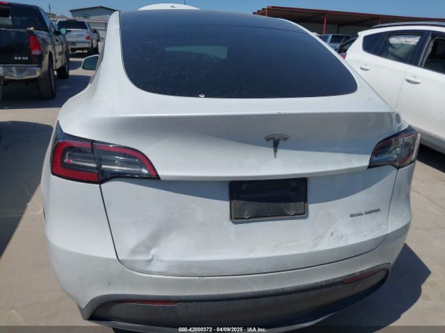 7SAYGDEE7PA062551 Tesla Model Y