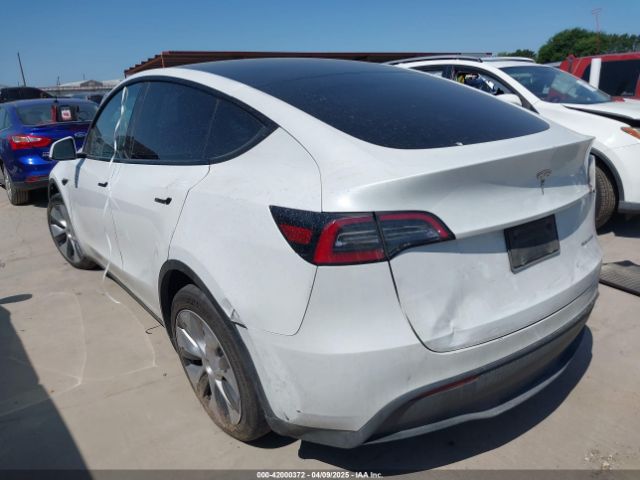 7SAYGDEE7PA062551 Tesla Model Y