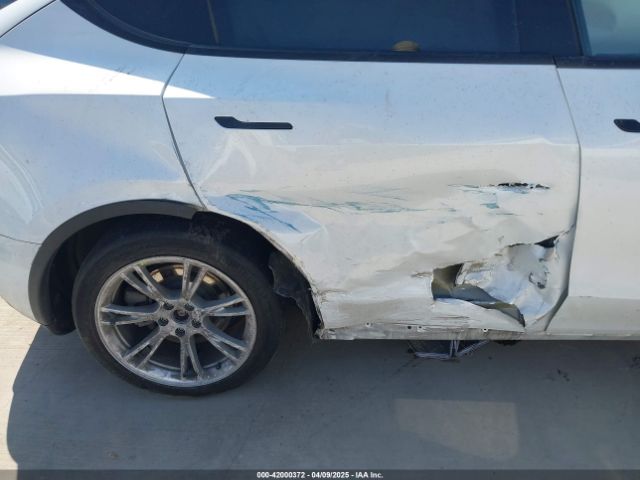 7SAYGDEE7PA062551 Tesla Model Y