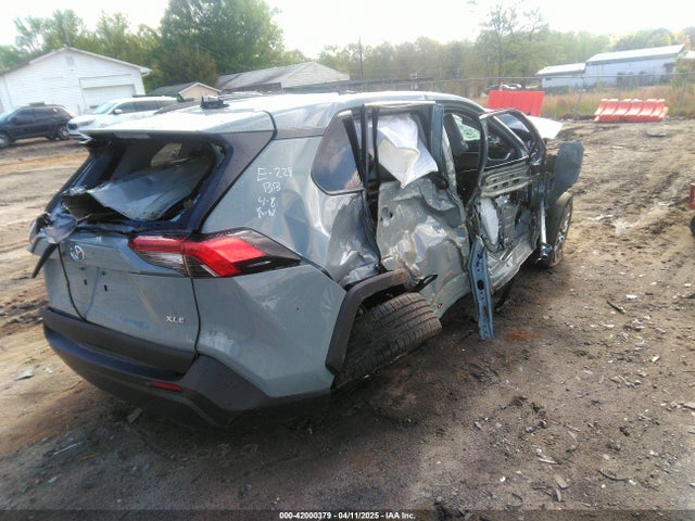 2T3C1RFV7MW173629 Toyota Rav4 Xle Premium